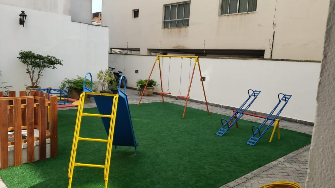 Apto Amplo, Arejado E Mobiliado Na Praia Da Enseada-Guaruja Exterior photo