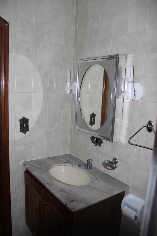 Apto Amplo, Arejado E Mobiliado Na Praia Da Enseada-Guaruja Exterior photo